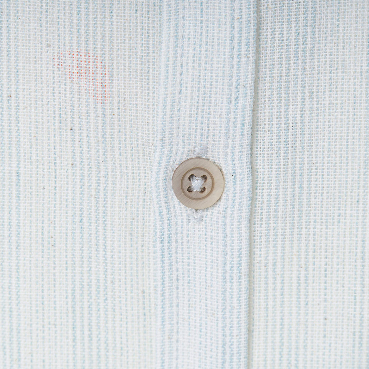 Full sleeve, grandad shirt, front fastening, buttoned cuffs with a logo tag. Suited for all occasions. 
