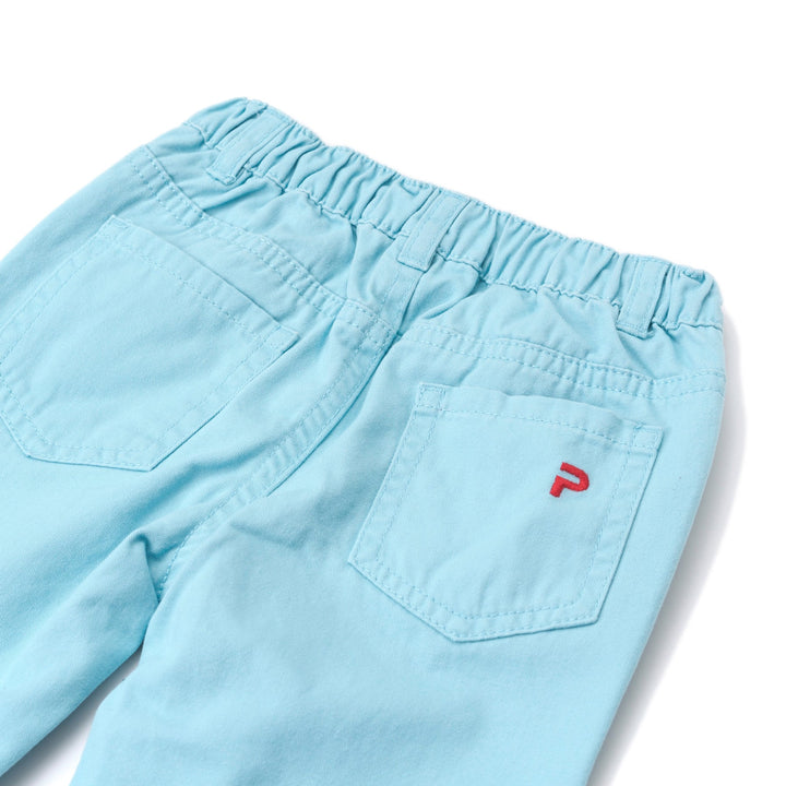 Pool Blue cropped pants, two front and back pockets. Adjustable button on the inner lining. Button and zipper front fastening. Poney logo embroidered