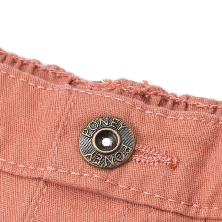 Cantaloupe trouser, two front and back convenient pockets. Button and zipper front fastening. Poney logo embroidered at the back pocket.